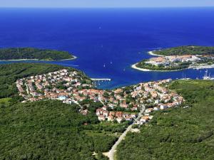 Fotografia z galérie ubytovania Modern apartment near the beach in Istria v destinácii Vintijan