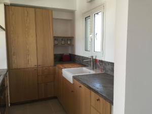 Η κουζίνα ή μικρή κουζίνα στο Holiday Home in Kamaria with Pool