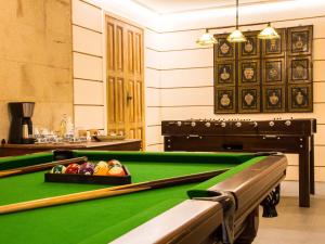 Τραπέζι μπιλιάρδου στο Villa in Sanxenxo with Sea View & Pool