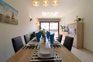 Zdjęcie z galerii obiektu Casa Azucena apartamento cerca de la playa con piscina comunitaria w mieście San Juan de los Terreros +37 zdjęć