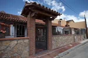 The building in which the holiday home is located