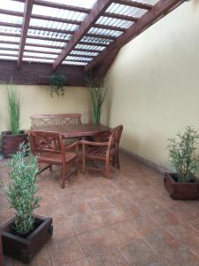 Patio alebo iná vonkajšia časť ubytovania APARTAMENT LUCYNA