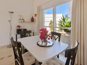 Fotografie z fotogalerie ubytování Costa de la Luz Poolside Villa v destinaci Sanlúcar de Barrameda