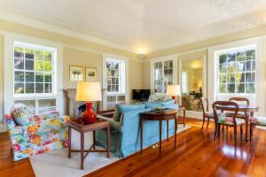 Uma área de estar em Quinta da Casa Branca - Small Luxury Hotels of the World