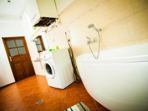 Zdjęcie z galerii obiektu Hostel 4you w Bielsku Białej +60 zdjęć