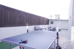 Instalaciones para jugar al ping pong en Villa Pomela By Sun And View o alrededores