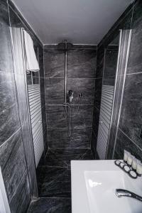 Un baño de Villa Pomela By Sun And View
