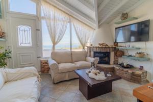 Gallery image of Beach Villa Athanasia - villa with private pool on the beach by PosarelliVillas in Acharavi