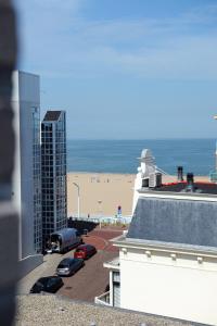 Ein allgemeiner Meerblick oder ein Meerblick von des Hotels aus