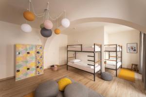 Postel nebo postele na pokoji v ubytování Vienna Hostel Ruthensteiner