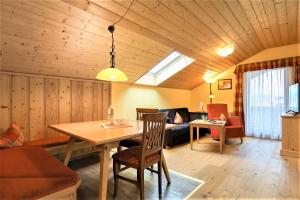 Un lugar para sentarse en Ferienhaus und Landhaus Berger