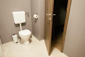 A bathroom at Munkácsy Villa - Szekszárd