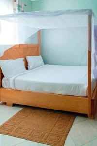 Dviaukštė lova arba lovos apgyvendinimo įstaigoje Hursey Resort Soroti