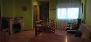 Posezení v ubytování Casas Rurales Tiscar