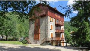 The building in which Az apartmant is located