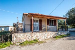 The building in which the holiday home is located