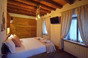 A bed or beds in a room at Affittacamere da Annarè