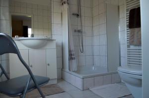 Koupelna v ubytování Villa Cambo + 21 fotografií