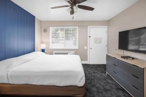 塔霍城The Inn at Boatworks, Lake Tahoe的相册照片 更多16张照片