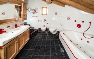 Fotografie z fotogalerie ubytování Suites Hotel Garden v Selva di Val Gardena + 12 fotografií