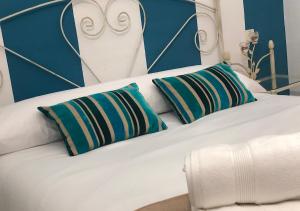 A bed or beds in a room at El valle de Lis