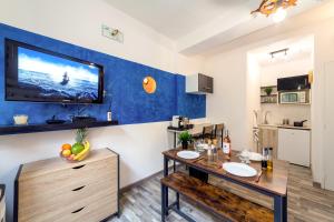 Η κουζίνα ή μικρή κουζίνα στο SWEET GALION - COSY - PLAGE - HOST PROVENCE
