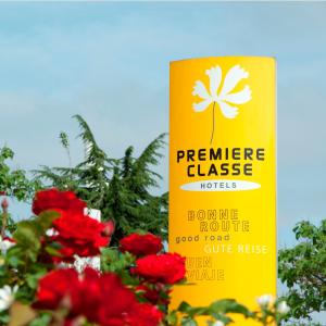 Certifikát, hodnocení, plakát nebo jiný dokument vystavený v ubytování Premiere Classe Valenciennes Ouest Petite Foret