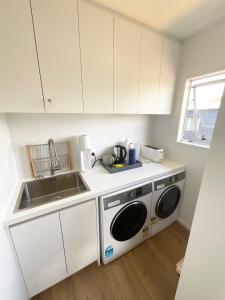 Φωτογραφία από το άλμπουμ του Pye-a-Nui σε Whangamata