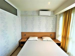 Gallery image of Miramar Front Beach Self Catering Apartments in Sunny Beach