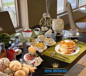 Možnosti snídaně pro hosty v ubytování Royal View Hotel