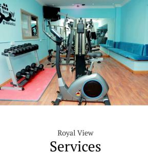 Fitness centrum a/nebo fitness zařízení v ubytování Royal View Hotel