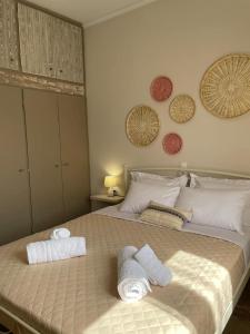 Łóżko lub łóżka w pokoju w obiekcie Θἔρως (Theros) house 2 - Agios Fokas