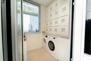 Zdjęcie z galerii obiektu Holiday in ground floor apartment in Marbella Club Hills, Benahavis w mieście Benahavís