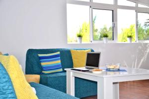 Część wypoczynkowa w obiekcie Ferienwohnung CENTRAL - COSTA CALMA - WiFi - Innenstadt