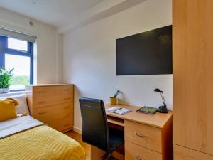 Trendy Rooms For STUDENTS Only, SOUTHWARK PARK - SK