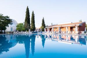 Bazén v ubytování Spa Hotel Colossae Thermal nebo v jeho okolí