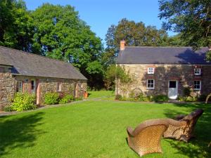 Gallery image of Penlanfach Farmhouse in Hermon