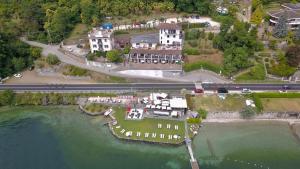 Příroda nedaleko aparthotelu + 152 fotografií