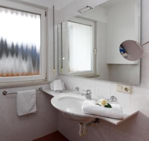 Koupelna v ubytování Mühlrast + 14 fotografií