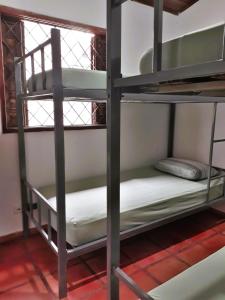 Habitación compartida con literas en Hostel 3.5, en Ubatuba