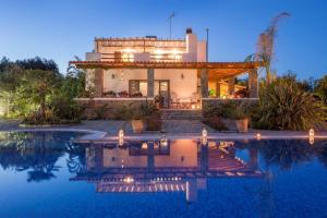 Fotografie z fotogalerie ubytování Villa Kalithea - Elegant Secluded Villa v destinaci Pemónia