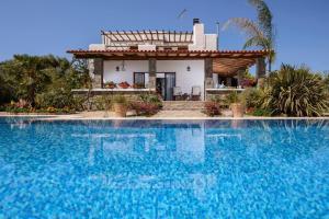 Fotografie z fotogalerie ubytování Villa Kalithea - Elegant Secluded Villa v destinaci Pemónia