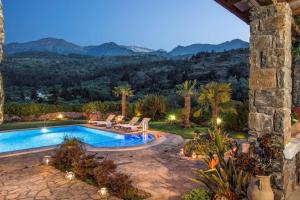 Fotografie z fotogalerie ubytování Villa Kalithea - Elegant Secluded Villa v destinaci Pemónia