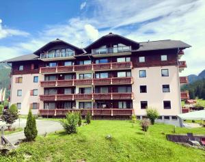 Budova, kde se aparthotel nachází