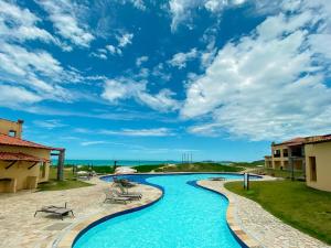 A piscina localizada em Búzios Beach Resort ou nos arredores