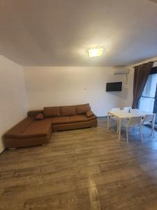 Et opholdsområde på Brizza Apartments 6 Mamaia Nord