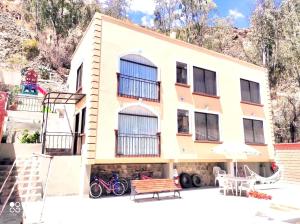Gallery image of Zona Sur - Acogedor departamento completo - URBEANDINA in La Paz