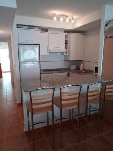 Kuchyň nebo kuchyňský kout v ubytování Apartamento de Palomares CUEVAS DEL ALMANZORA