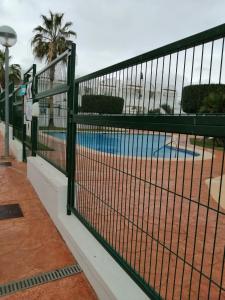 Bazén v ubytování Apartamento de Palomares CUEVAS DEL ALMANZORA nebo v jeho okolí