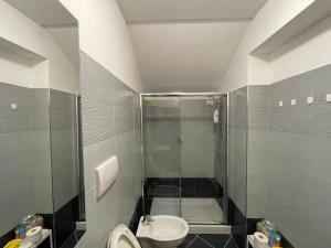 Koupelna v ubytování Residenza Punta Acquabella